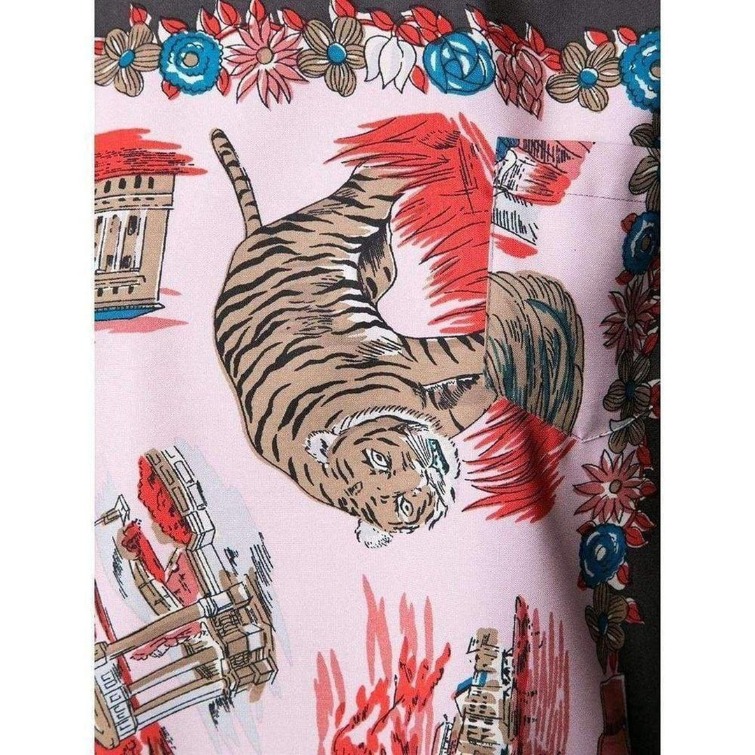 Souvenir Scarf Print T-Shirt