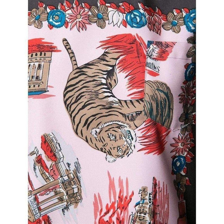 Souvenir Scarf Print T-Shirt