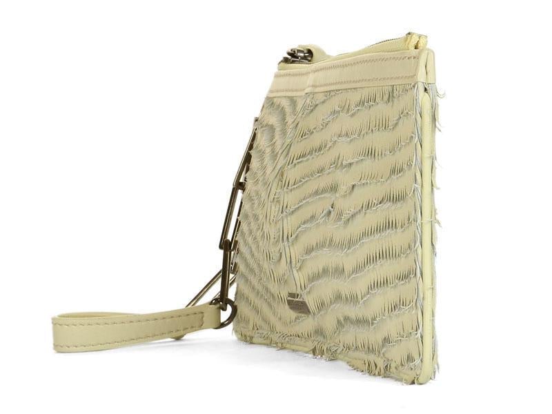 Burbe**y Twilley Vanilla Wristlet